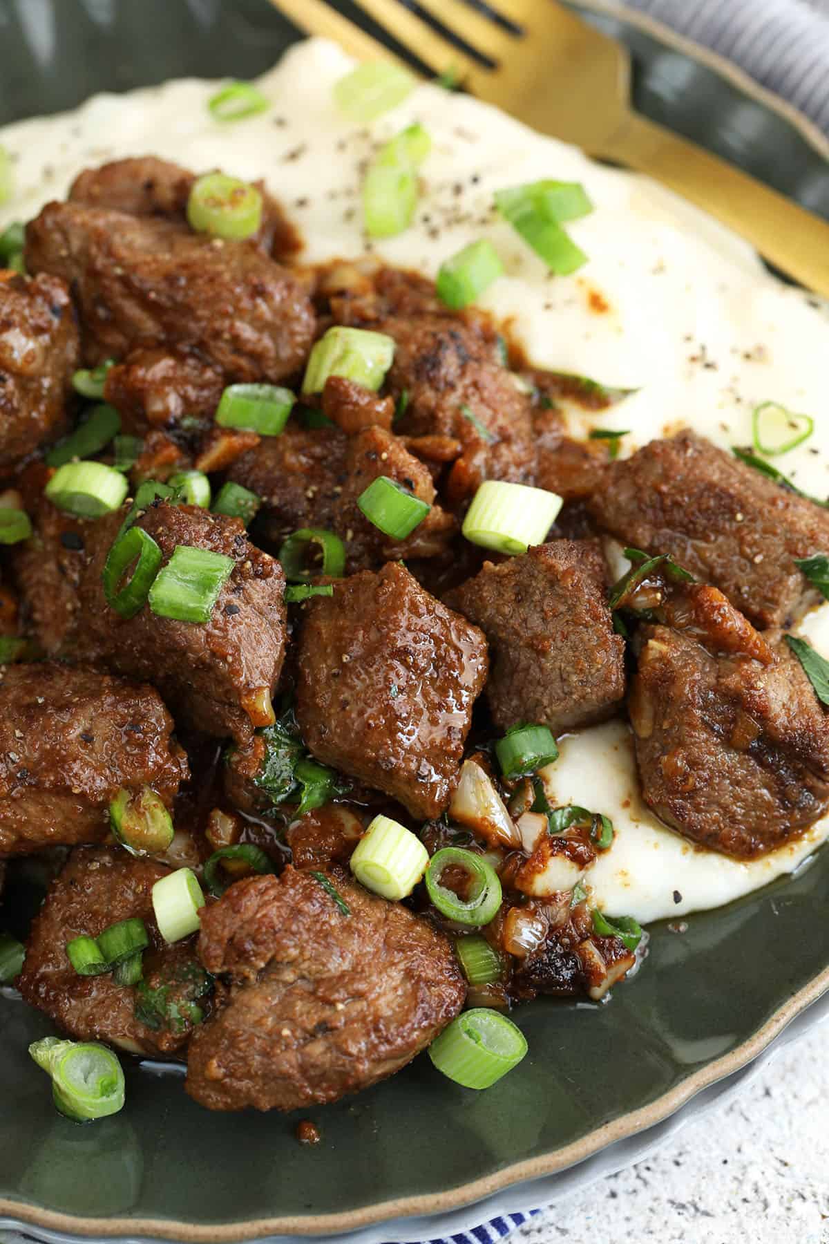 Easy Garlic Butter Steak Bites